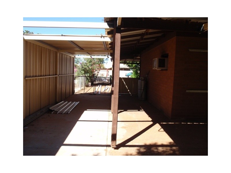 32 Spoonbill Crescent, South Hedland WA 6722