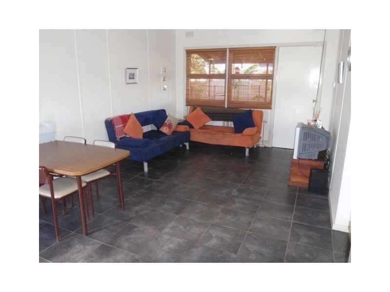 14 Hawkins St, South Hedland WA 6722