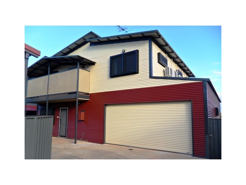 16B Somerset Cres, South Hedland WA 6722