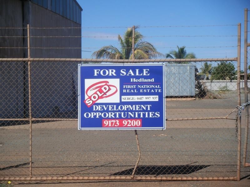 9 Trig St, Wedgefield WA 6721