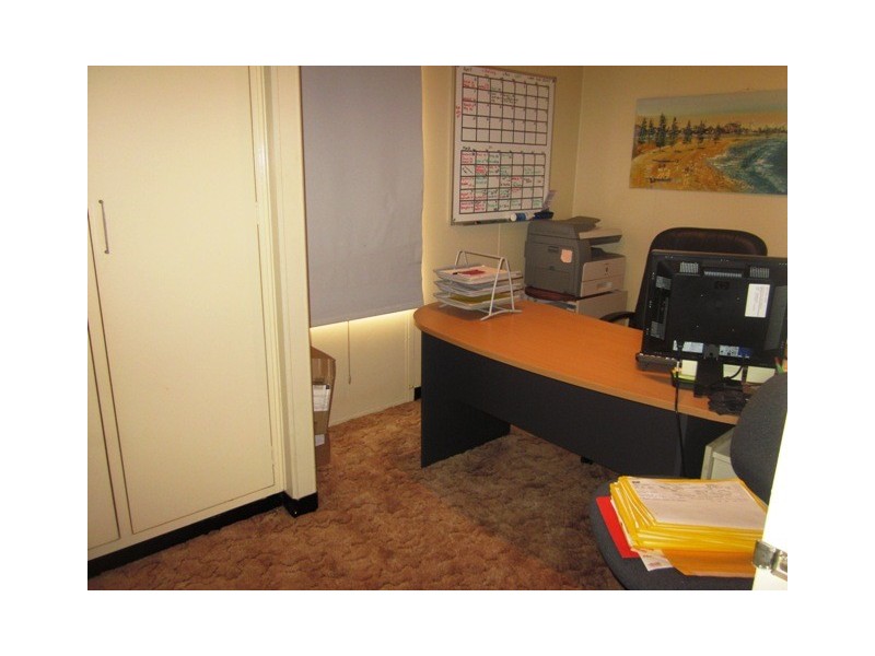 13 Jabbarup Cres, Newman WA 6753