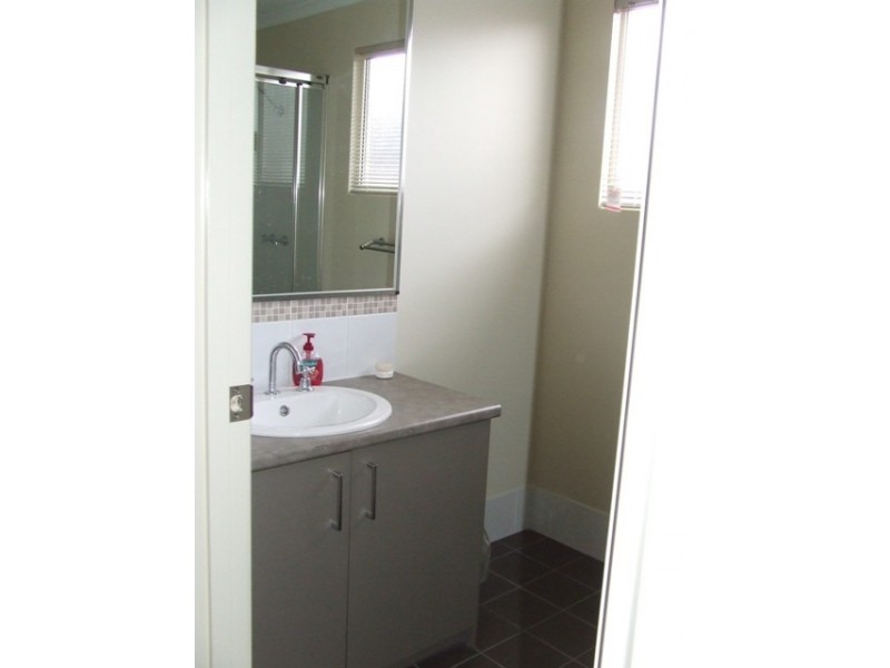 4B Wurangura St, Newman WA 6753