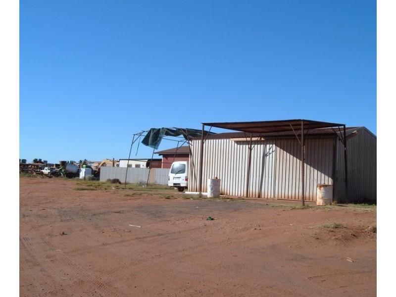 18 Yanana Street, Wedgefield WA 6721