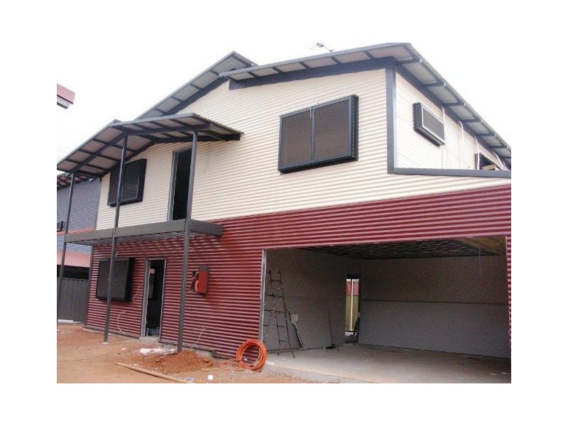 16B Somerset Crescent, South Hedland WA 6722