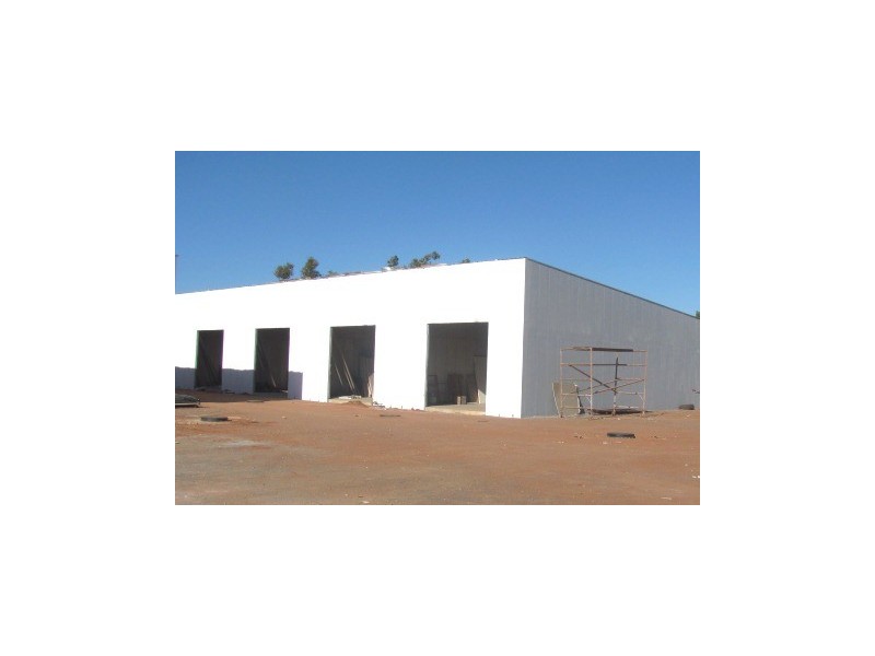 2/9 Murrena St, Wedgefield WA 6721