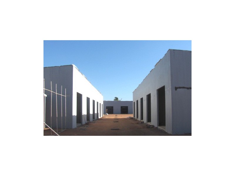 2/9 Murrena St, Wedgefield WA 6721