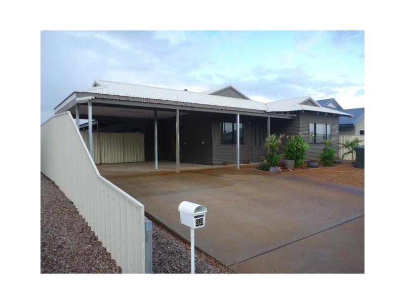 33 Minderoo Avenue, South Hedland WA 6722
