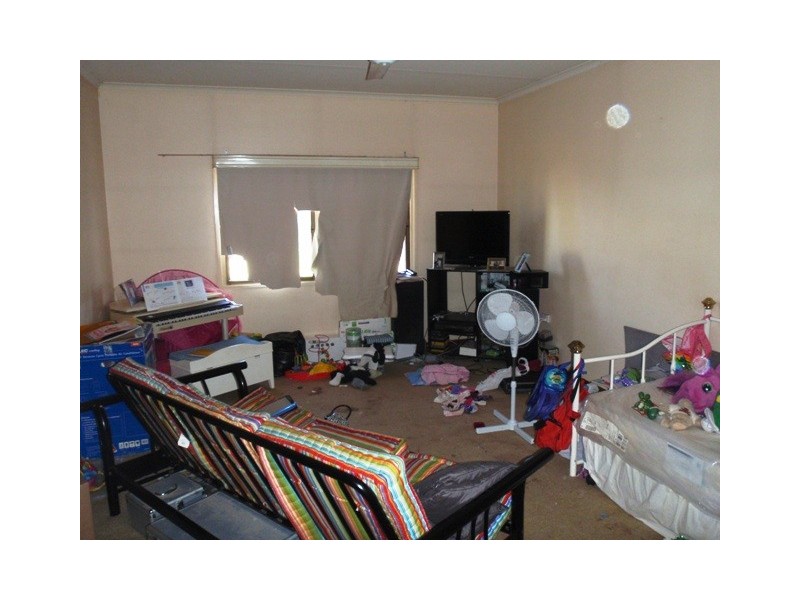 5 Dulverton Terrace, South Hedland WA 6722