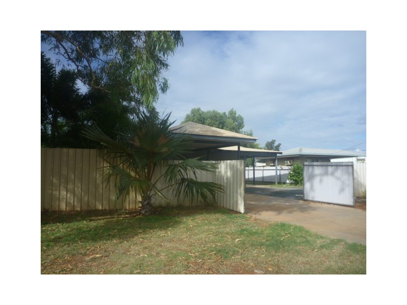 10 Reynolds Place, South Hedland WA 6722