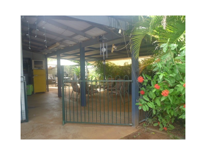 10 Reynolds Place, South Hedland WA 6722