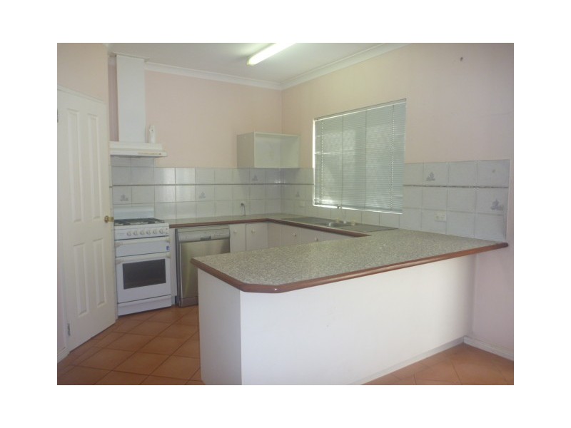 10 Reynolds Place, South Hedland WA 6722