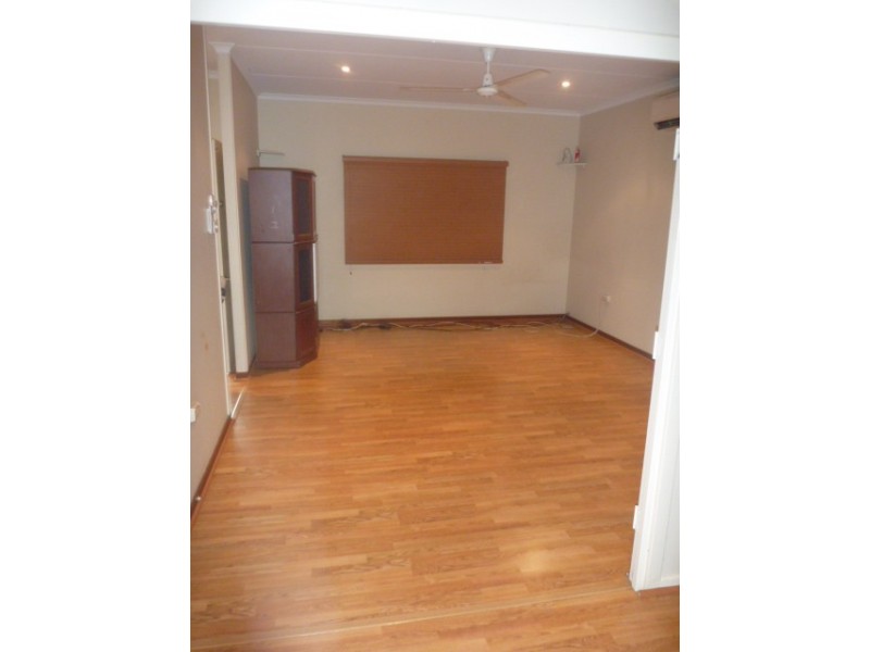 10 Koombana Street, South Hedland WA 6722