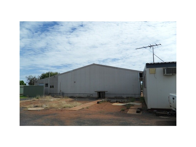 34 Pinnacles St, Wedgefield WA 6721