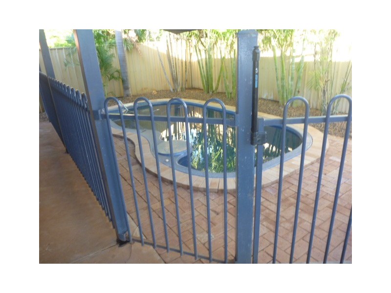 2 Cockatoo Court, South Hedland WA 6722