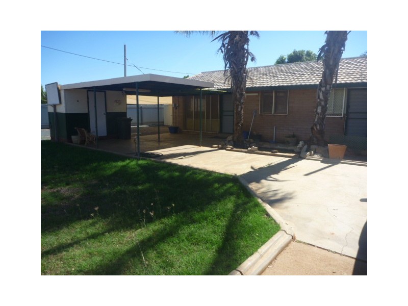 42 Bottlebrush Crescent, South Hedland WA 6722