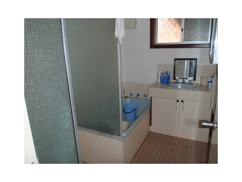 90 Bottlebrush Cres, South Hedland WA 6722