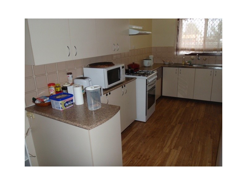 90 Bottlebrush Cres, South Hedland WA 6722