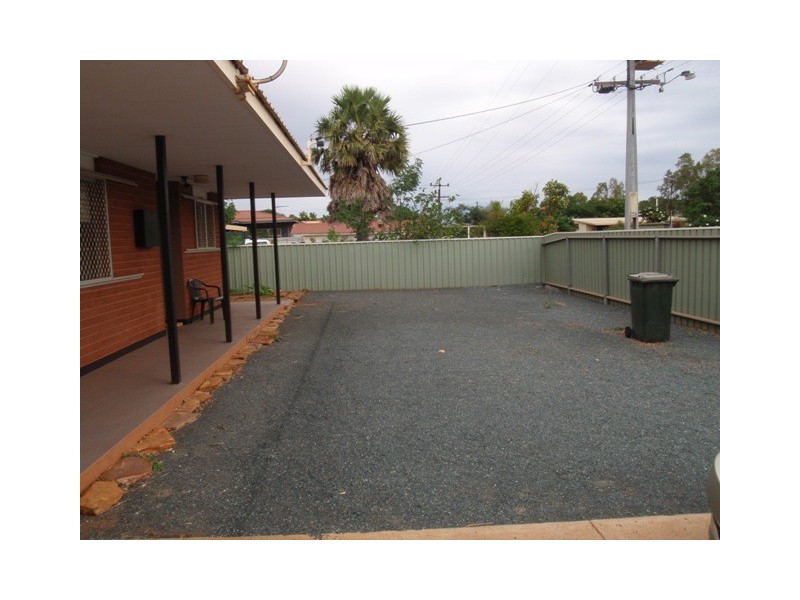 90 Bottlebrush Cres, South Hedland WA 6722