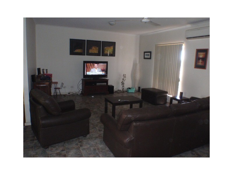 6 Paroo Close, South Hedland WA 6722