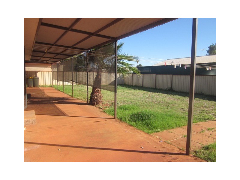 17 Knox Way, Newman WA 6753