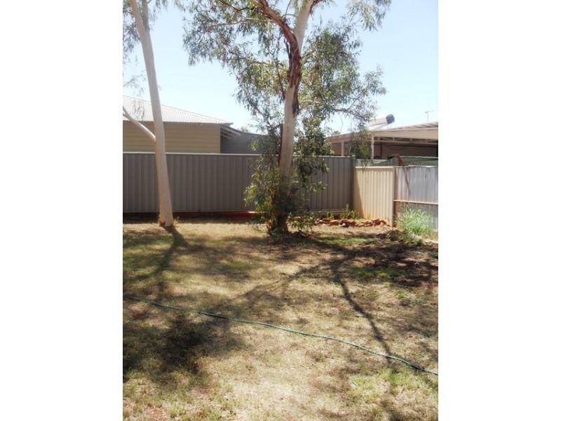 15 Mindarra Dr, Newman WA 6753