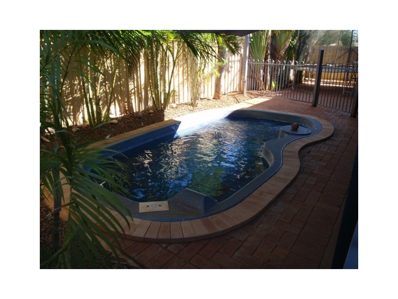 2 Cockatoo Court, South Hedland WA 6722