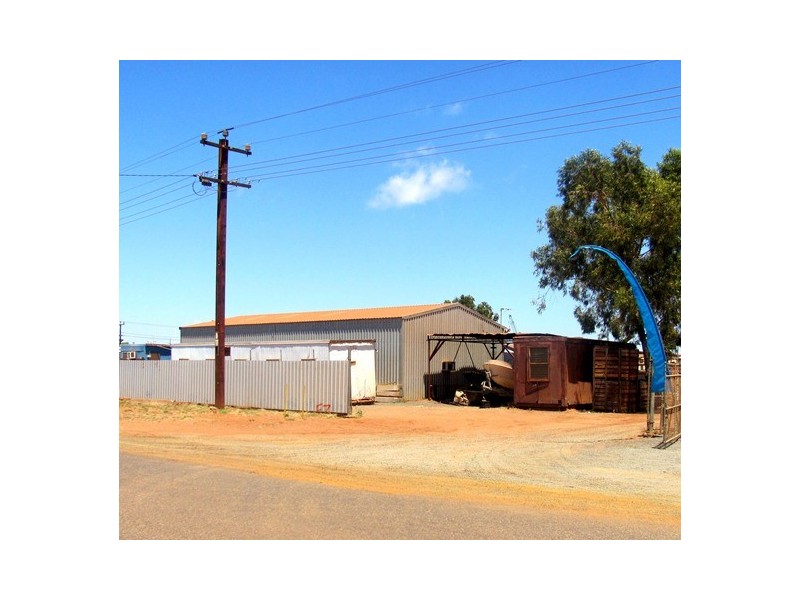 1 Yanana Street, Wedgefield WA 6721