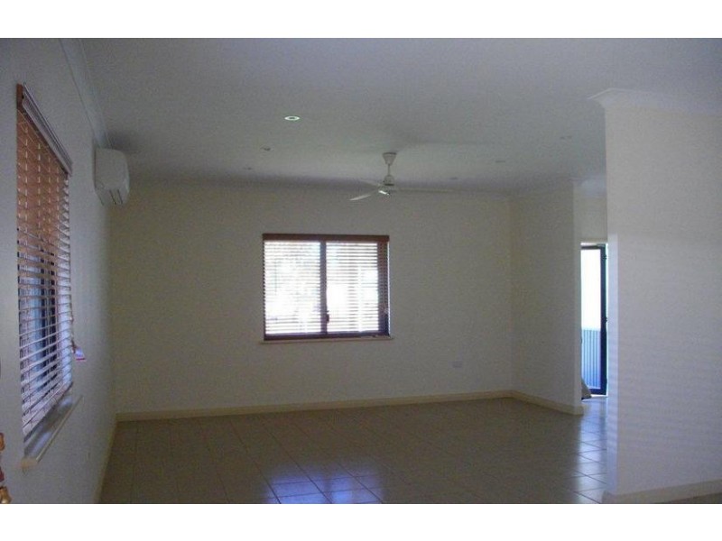 21 Eucalypt St, South Hedland WA 6722