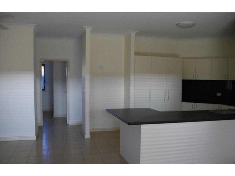 21 Eucalypt St, South Hedland WA 6722