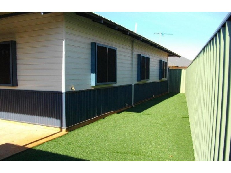 21 Eucalypt St, South Hedland WA 6722