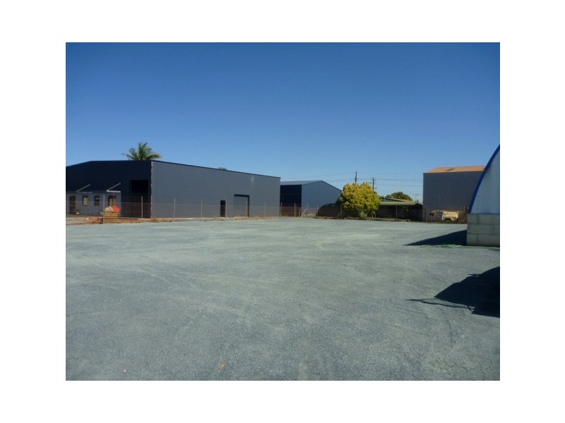 16 Manganese Street, Wedgefield WA 6721