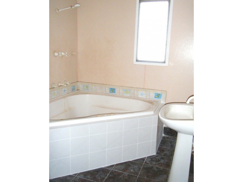 Part of 20 PINNACLES ST, Wedgefield WA 6721