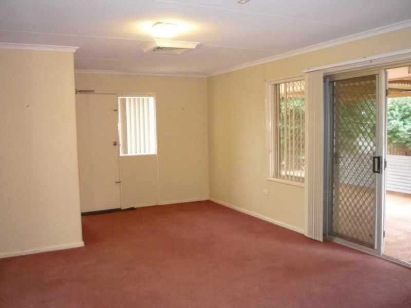 10 Graham Place, South Hedland WA 6722