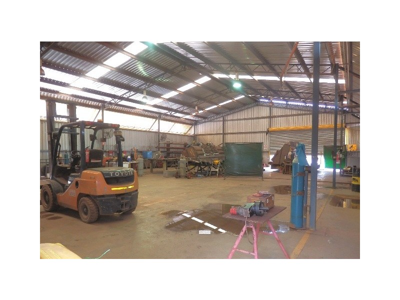 2 Willis Street, Newman WA 6753