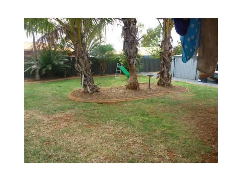 32 Curlew Crescent, South Hedland WA 6722