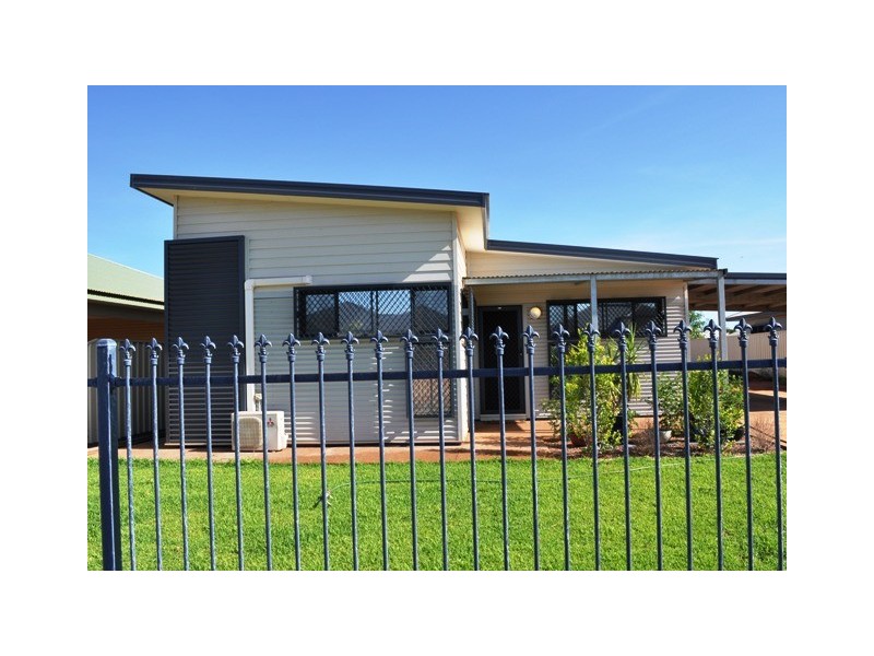 34 Minderoo Avenue, South Hedland WA 6722