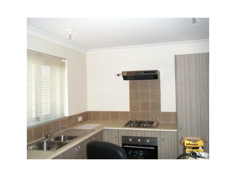 18/9 MURRENA STREET, Wedgefield WA 6721