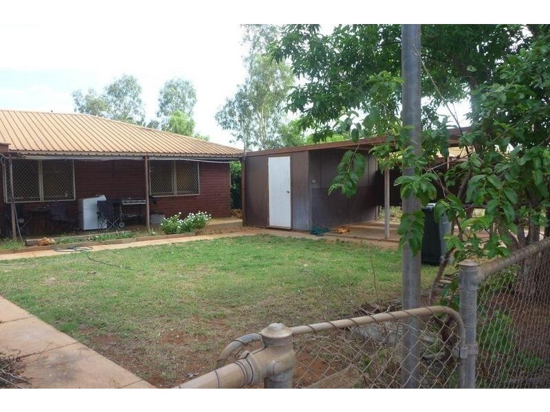 4 Huxtable Crescent, South Hedland WA 6722