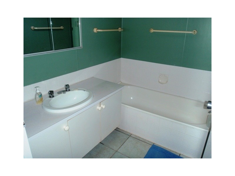 42 Bottlebrush Cresent, South Hedland WA 6722