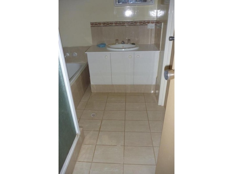 8 JABIRU, South Hedland WA 6722