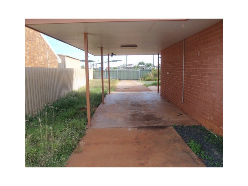 27 Captains Way, South Hedland WA 6722