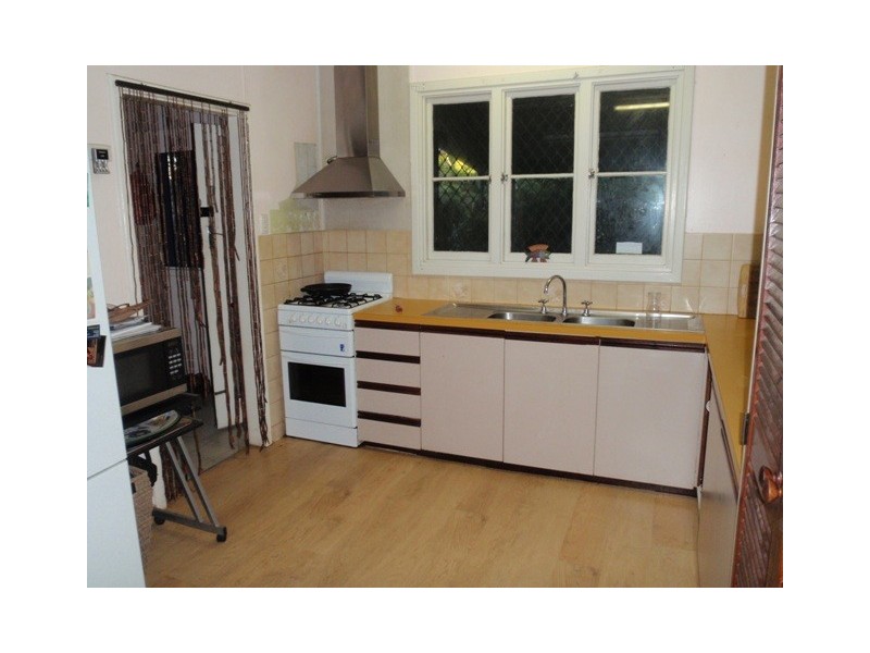 27 Edkins Place, South Hedland WA 6722