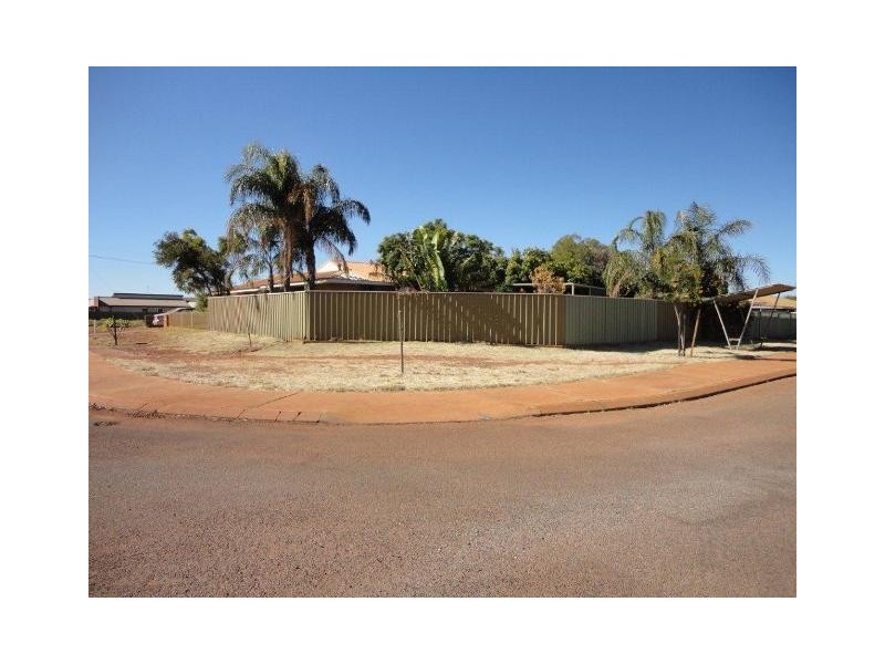 34 Braeside Drive, Newman WA 6753