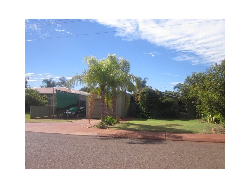 10 Nicholls Place, Newman WA 6753