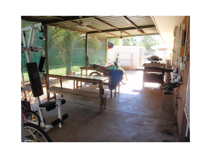 18 Skippers Loop, South Hedland WA 6722