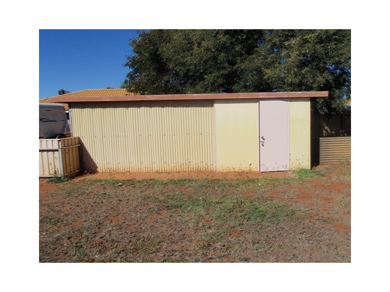 15 Denman Place, South Hedland WA 6722