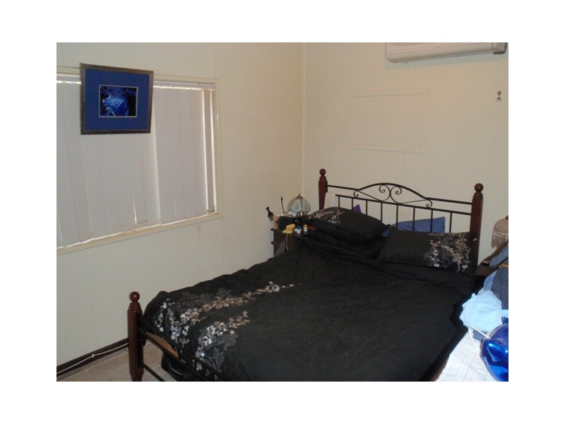 8A & B Bottlebrush Crescent, South Hedland WA 6722