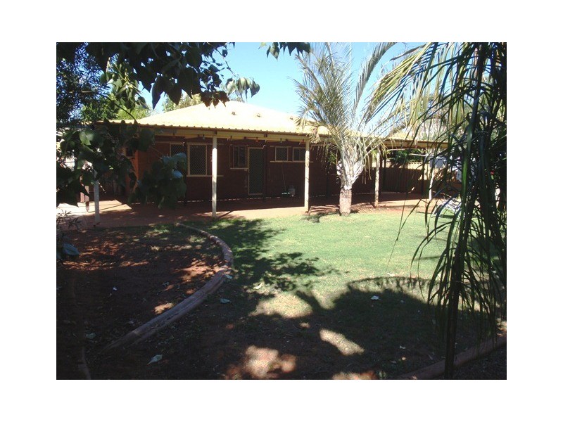 32 Spoonbill Crescent, South Hedland WA 6722