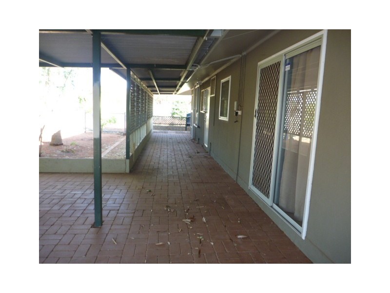 2 Draper Place, South Hedland WA 6722