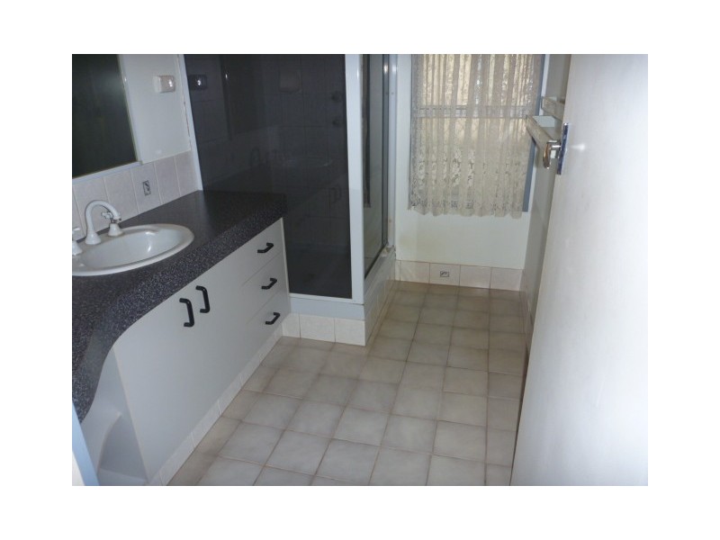 2 Draper Place, South Hedland WA 6722